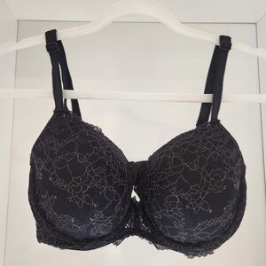 Victoria's Secret Black Lace Underwire Bra